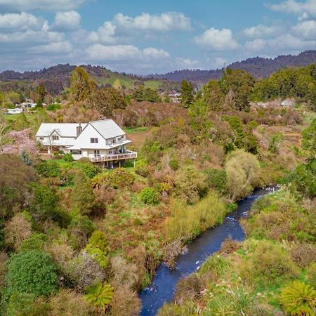 Appartamento Spiral Gardens Country Park Retreat Raurimu Esterno foto