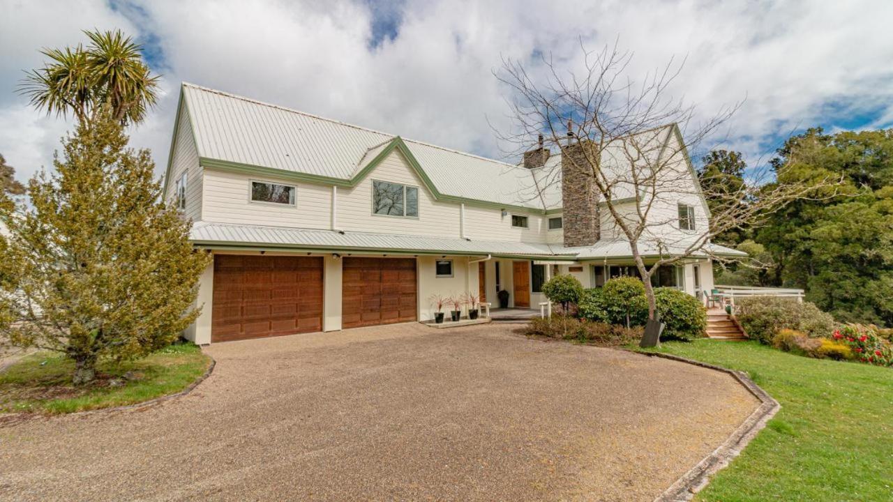 Appartamento Spiral Gardens Country Park Retreat Raurimu Esterno foto