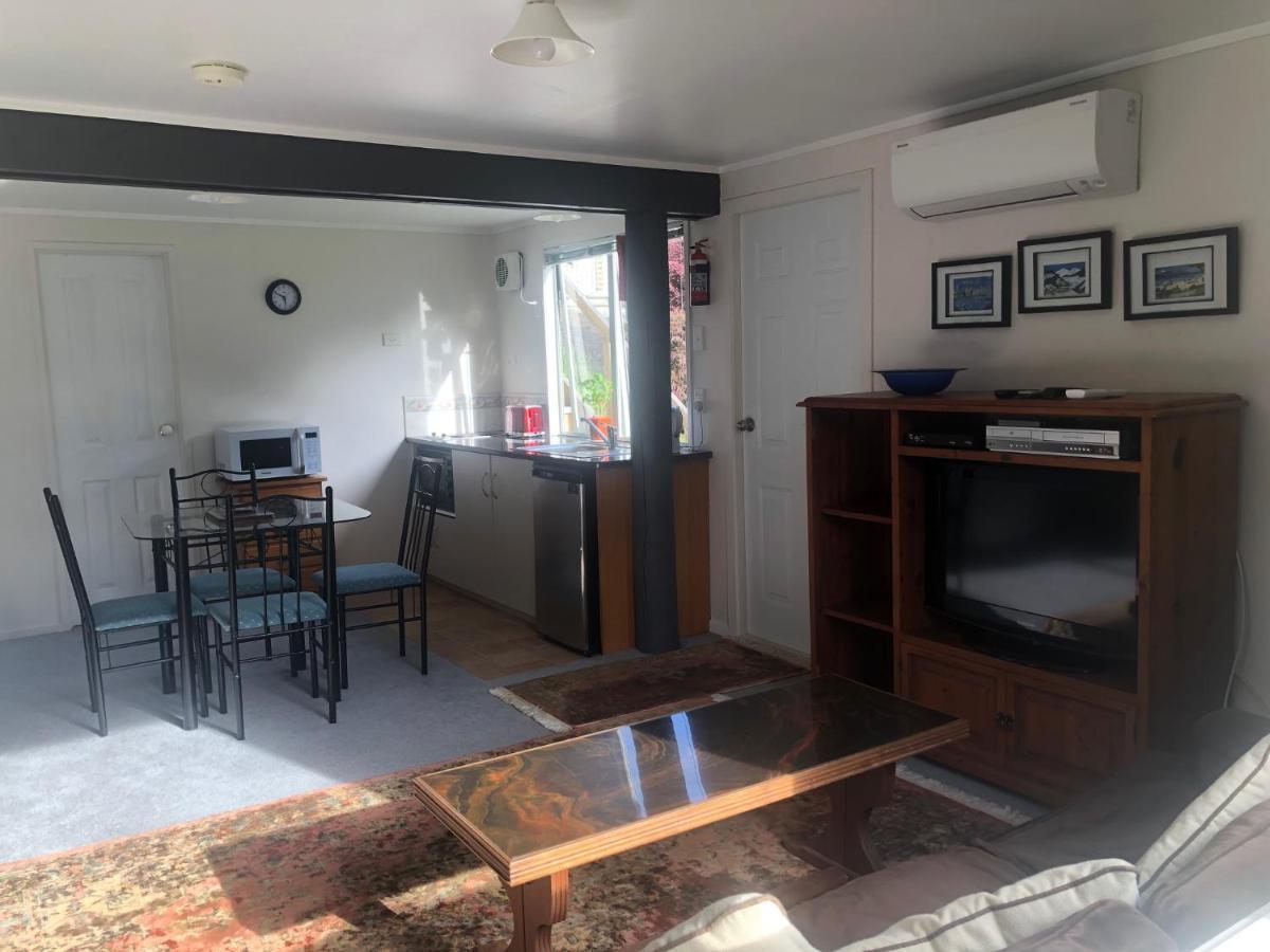 Appartamento Spiral Gardens Country Park Retreat Raurimu Esterno foto